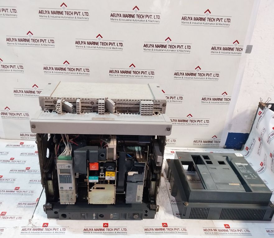 Merlin Gerin Nw20 H1 Circuit Breaker 2000A