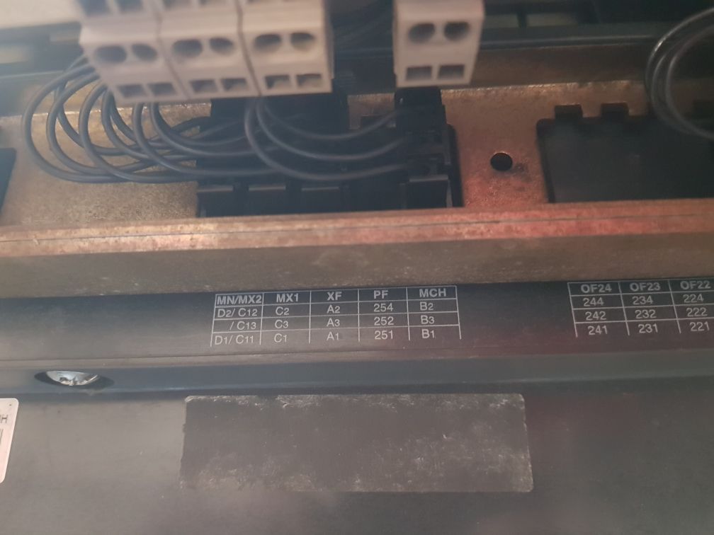 Merlin Gerin Nw50 H1 Circuit Breaker 200-240Vac 