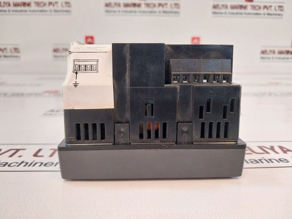 Schneider Electric Merlin Gerin Power Logic Pm210Mg Display Panel Unit 480V Ac