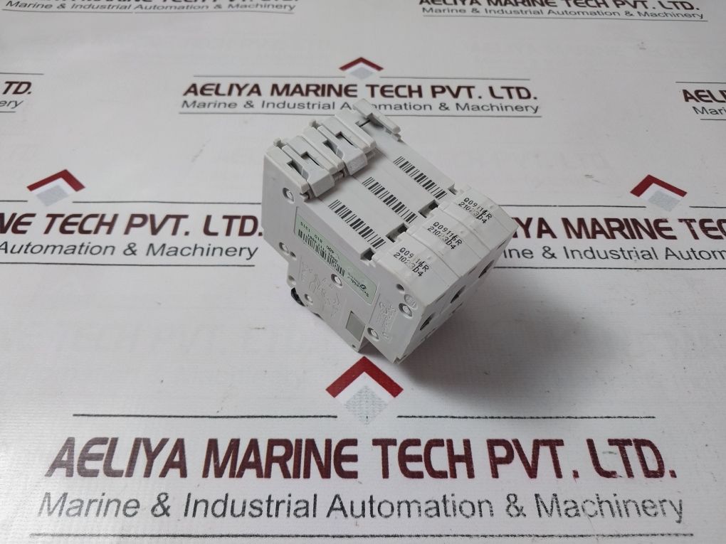 Merlin Gerin/Schneider C65N D10 Multi 9 Circuit Breaker