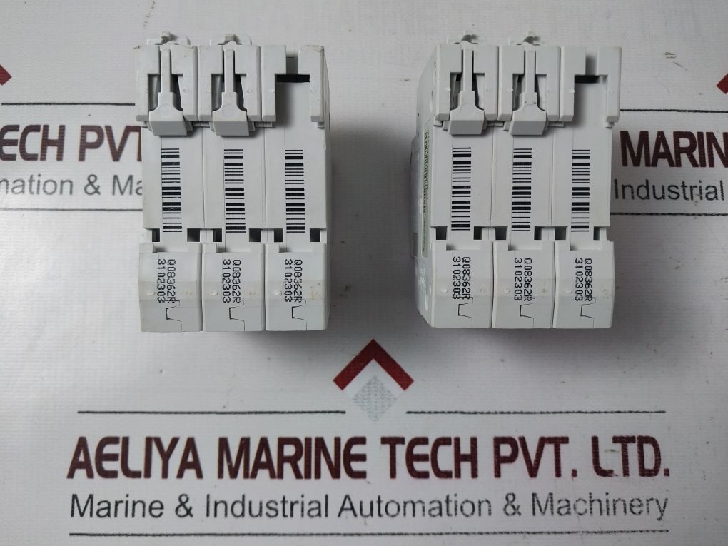 Merlin Gerin/Schneider Multi9 C65N C10 3-pole Circuit Breaker