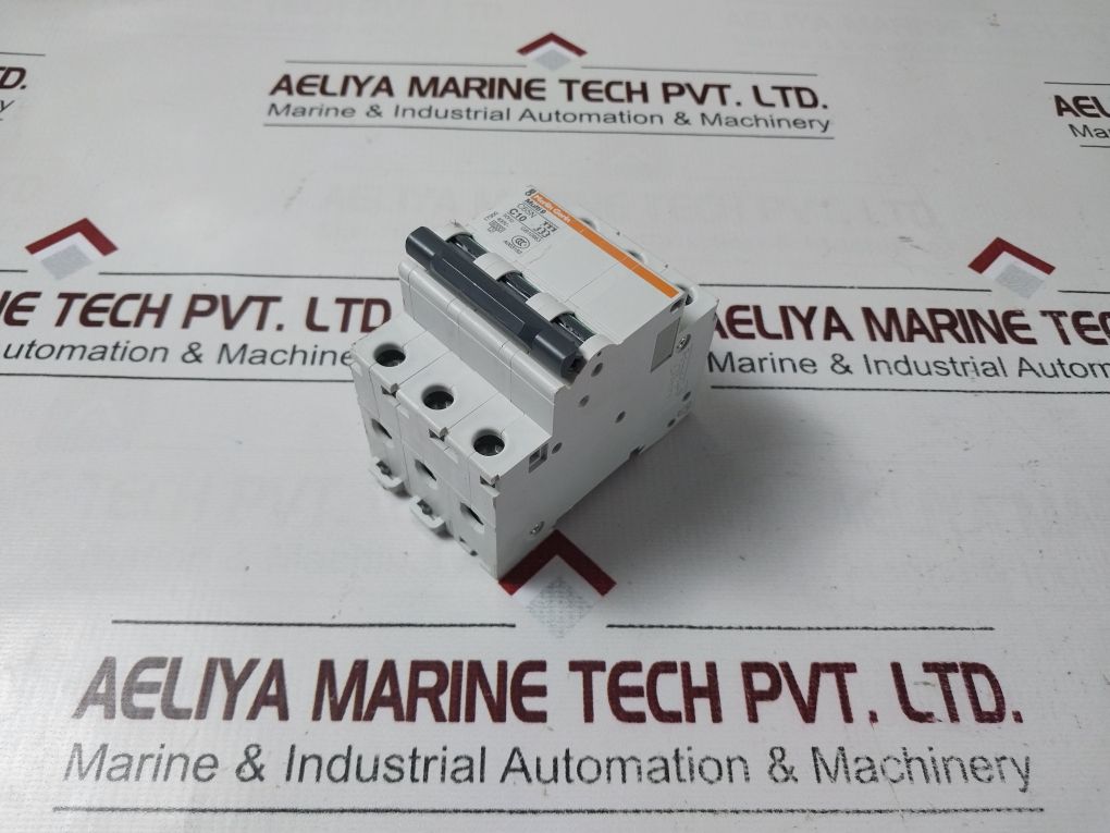 Merlin Gerin/Schneider Multi9 C65N C10 3-pole Circuit Breaker