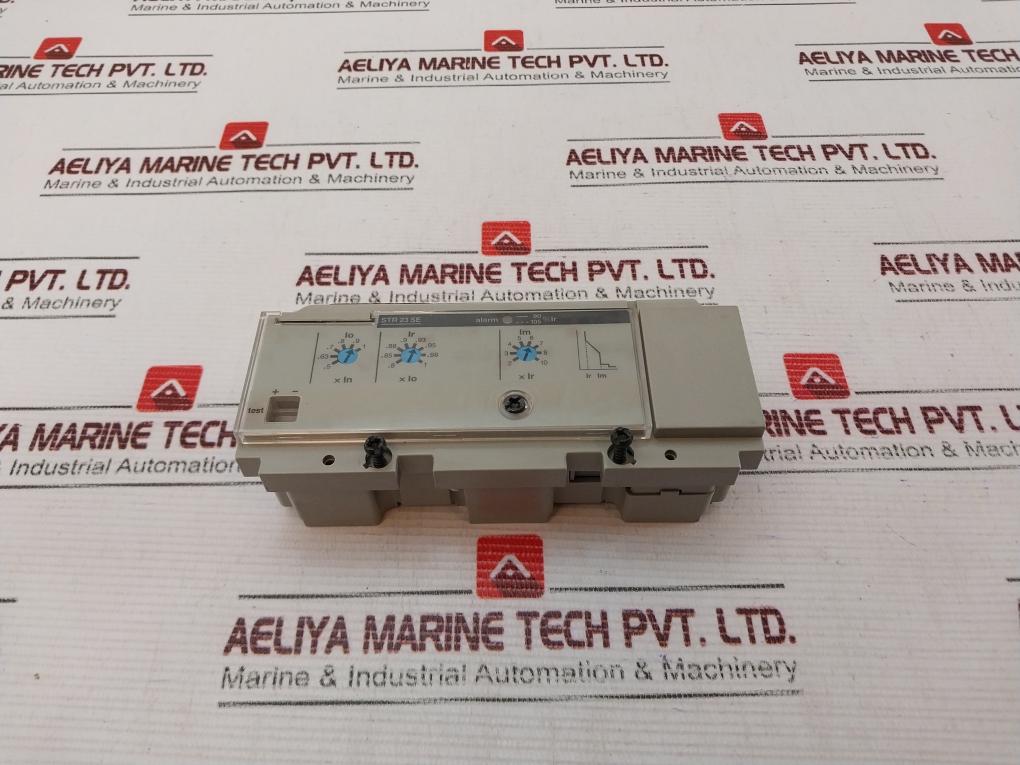 Merlin Gerin Str 23 Se Circuit Breaker 1074050A