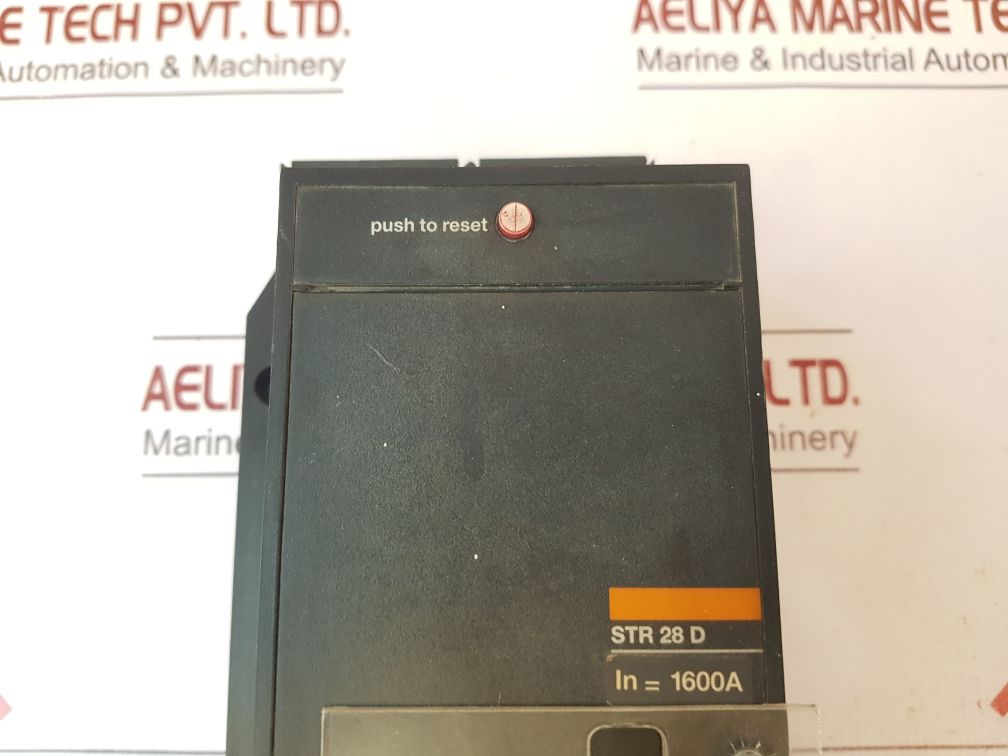 Merlin Gerin Str 28 D Circuit Breaker