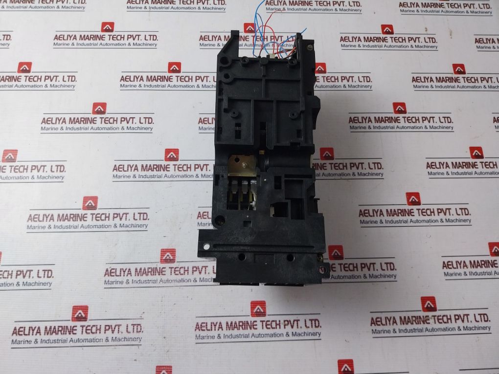 Merlin Gerin Str 28 D Circuit Breaker 1250A