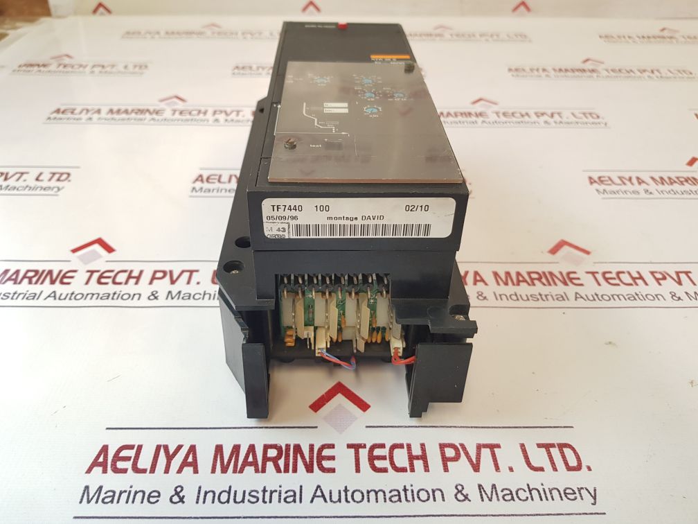 Merlin Gerin Str 38 S Trip Control Circuit Breaker 1600A