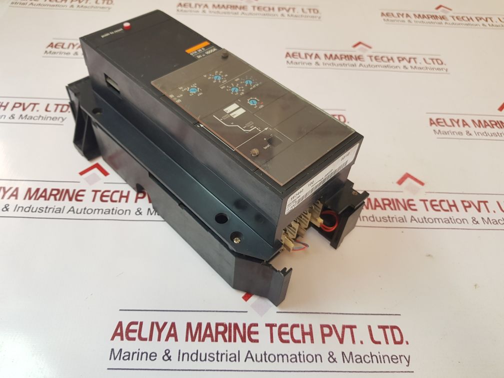 Merlin Gerin Str 38 S Trip Control Circuit Breaker 1600A