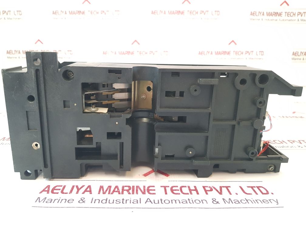 Merlin Gerin Str 38 S Trip Control Circuit Breaker 1600A