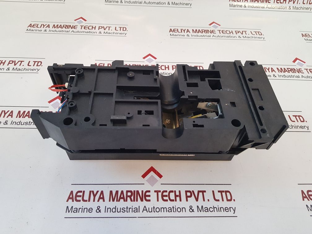 Merlin Gerin Str 58 U Circuit Breaker