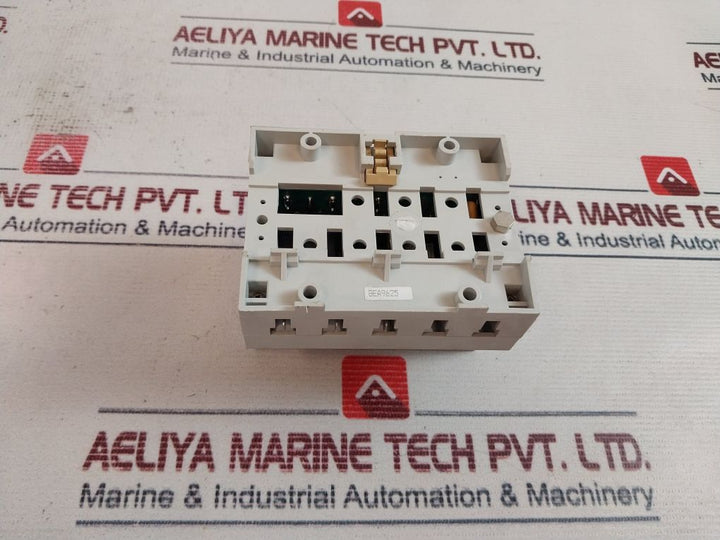 Merlin Gerin Tr5A Insulation Monitoring Device 24V