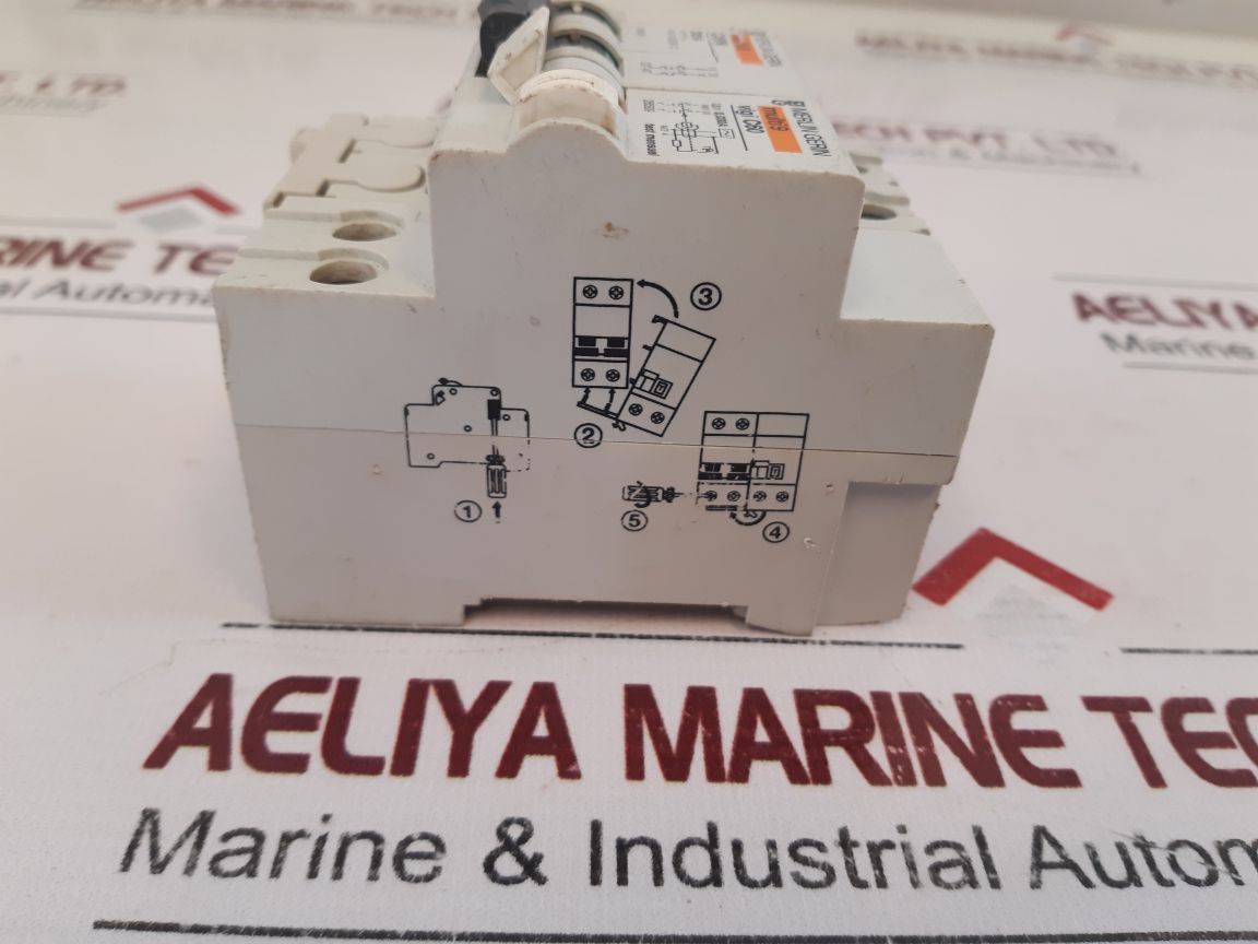 Merlin Gerin Multi 9 C60N D25A Circuit Breaker Vigi C60