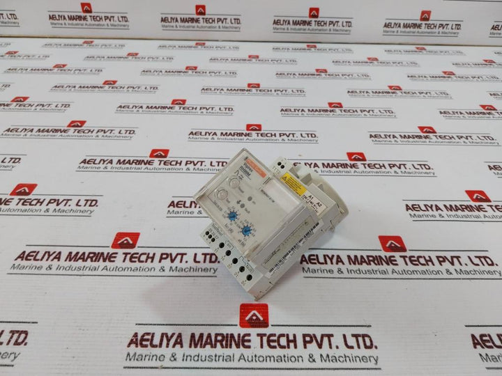 Merlin Gerin Vigirex Rh99M Differential Relay W/ Sensor 50-60Hz
