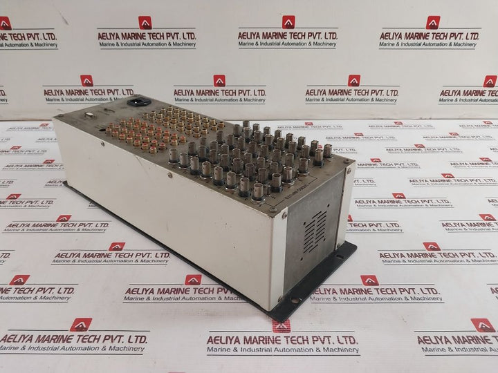 Micro Audio/Video Matrix Switcher 230Vac 50Hz