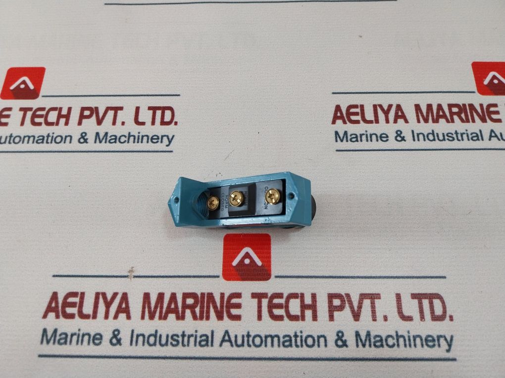 Micro Switch Bze6-rn Limit Switch 15A 125, 250 Or 480 Vac