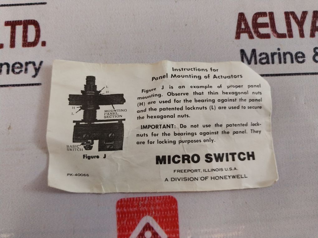 Micro Switch Mc7711 Plunger Pin Actuator 2A 600Vac