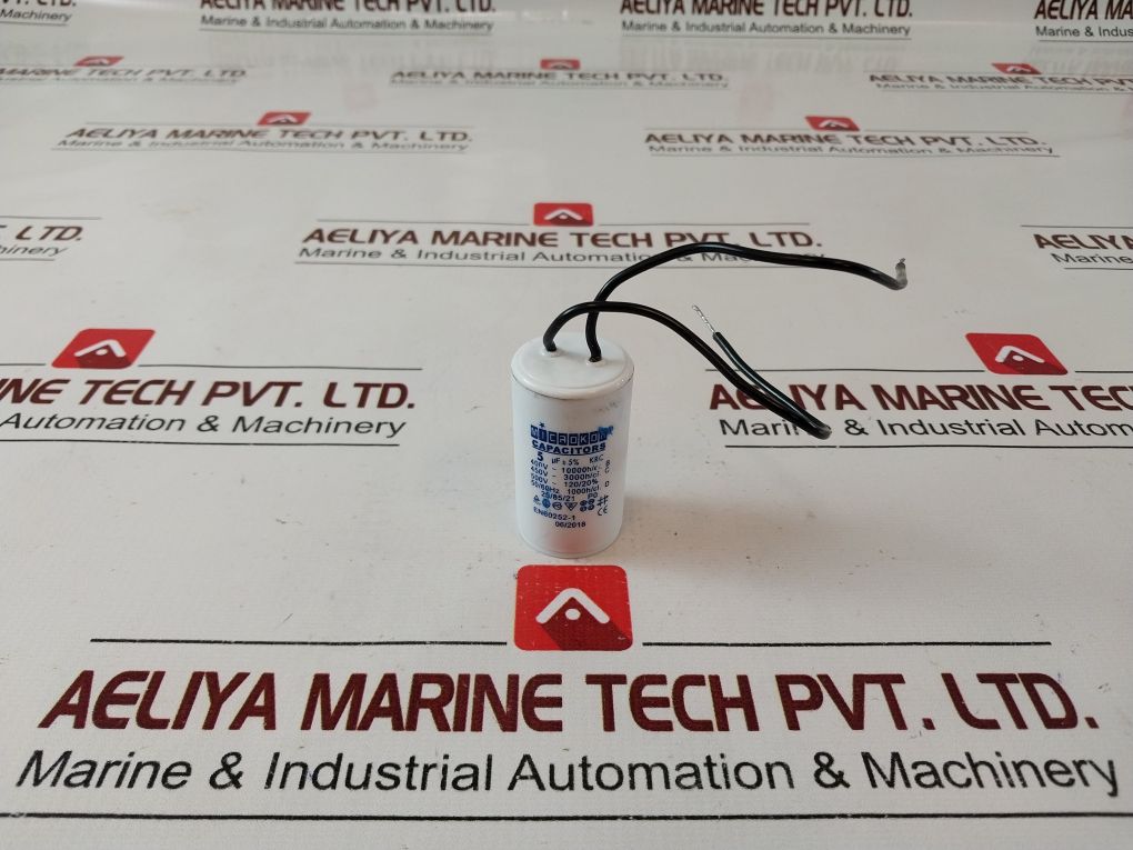 Lot Of 5X Microkon En60252-1 Capacitors 5 µF ±5% Krc