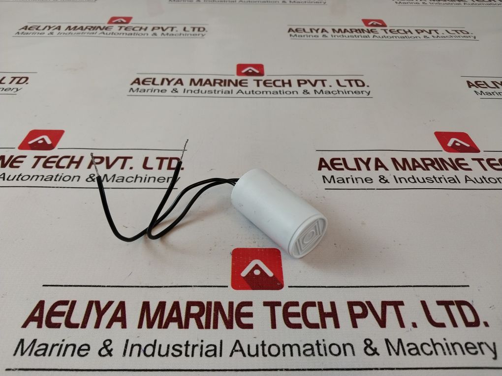 Lot Of 5X Microkon En60252-1 Capacitors 5 µF ±5% Krc