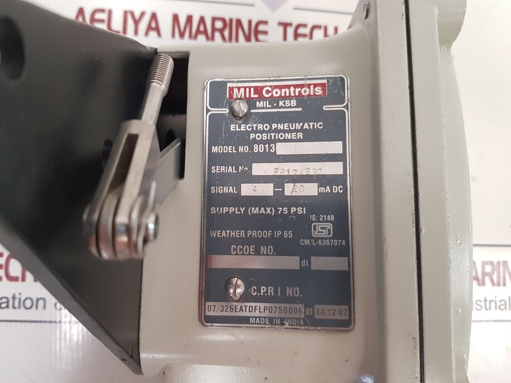 Mil Controls 8013 Electro-pneumatic Valve Positioner