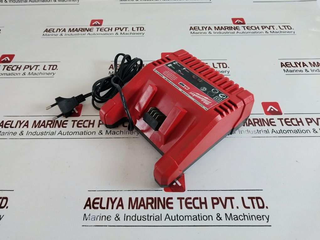 Milwaukee M18 Lithium Battery Charger 48-1859