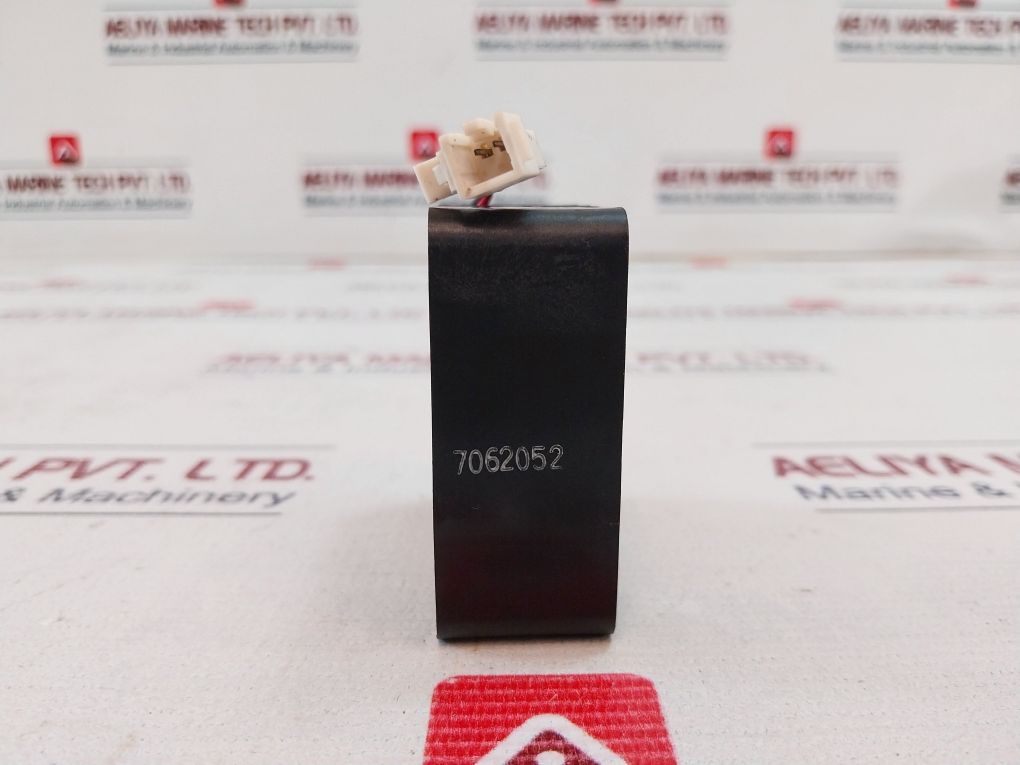 Minebea 2410Rl-04W-b70 Dc Brushless Fan Motor