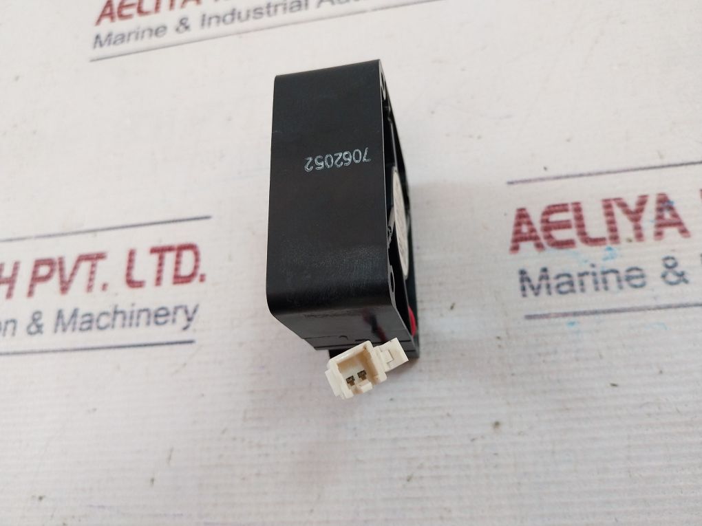 Minebea 2410Rl-04W-b70 Dc Brushless Fan Motor