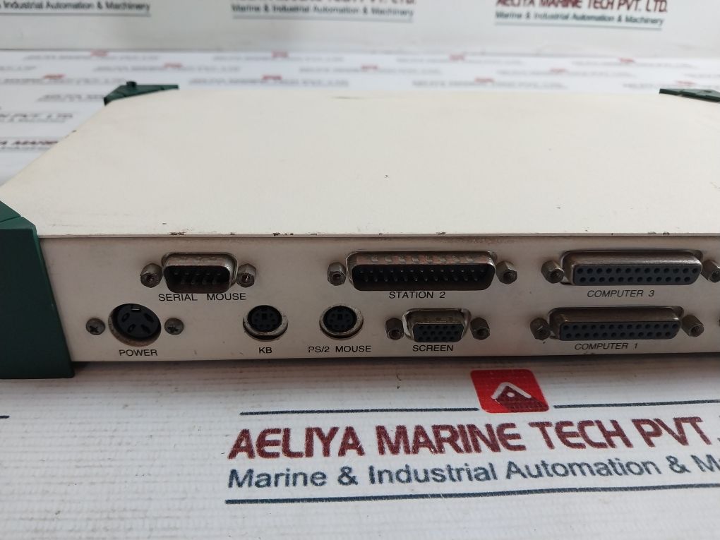 Minicom 1Su10001 Kvm Switch Unit