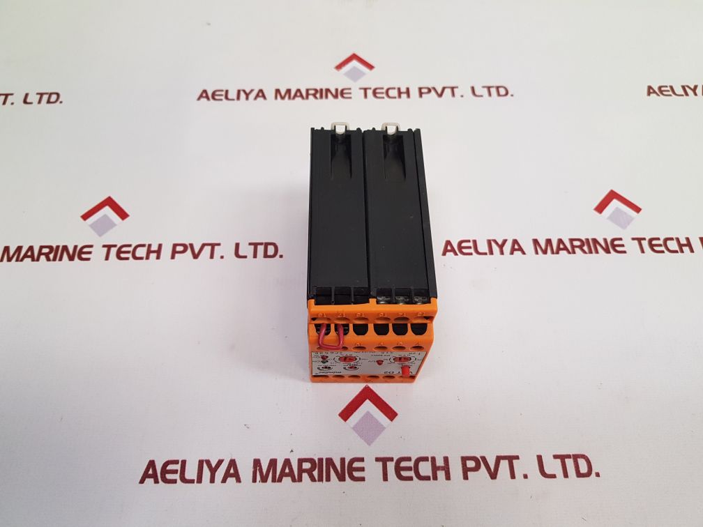Minilec Vct D2 Voltage Monitoring Relay