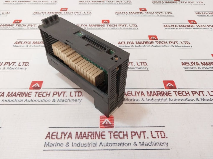 Mitsubishi A1Sy10 Output Unit Dc 24V 2A