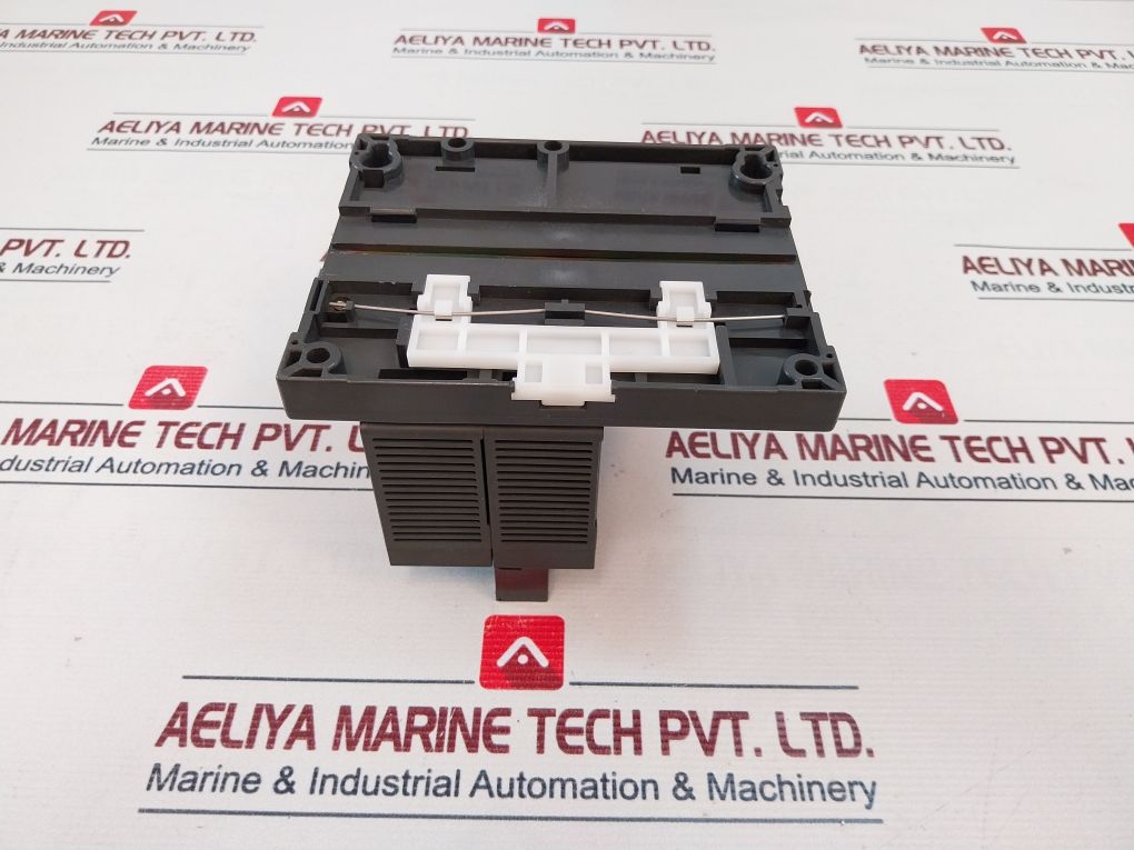 Mitsubishi A1Sy10 Plc Module Blank Unit A1Sg60 2A Ac240V Dc24V