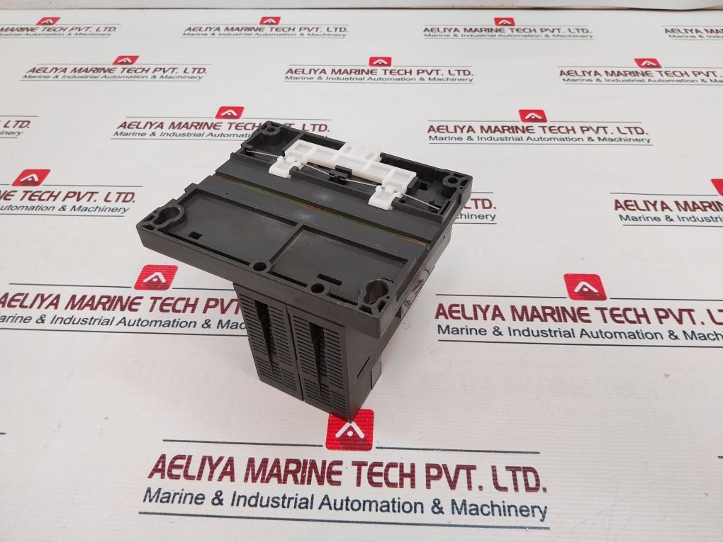 Mitsubishi A1Sy10 Plc Module Blank Unit A1Sg60 2A Ac240V Dc24V