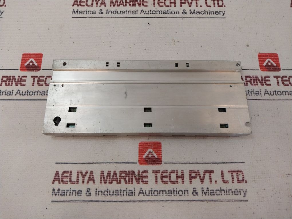 Mitsubishi E46669-711V Base Unit 