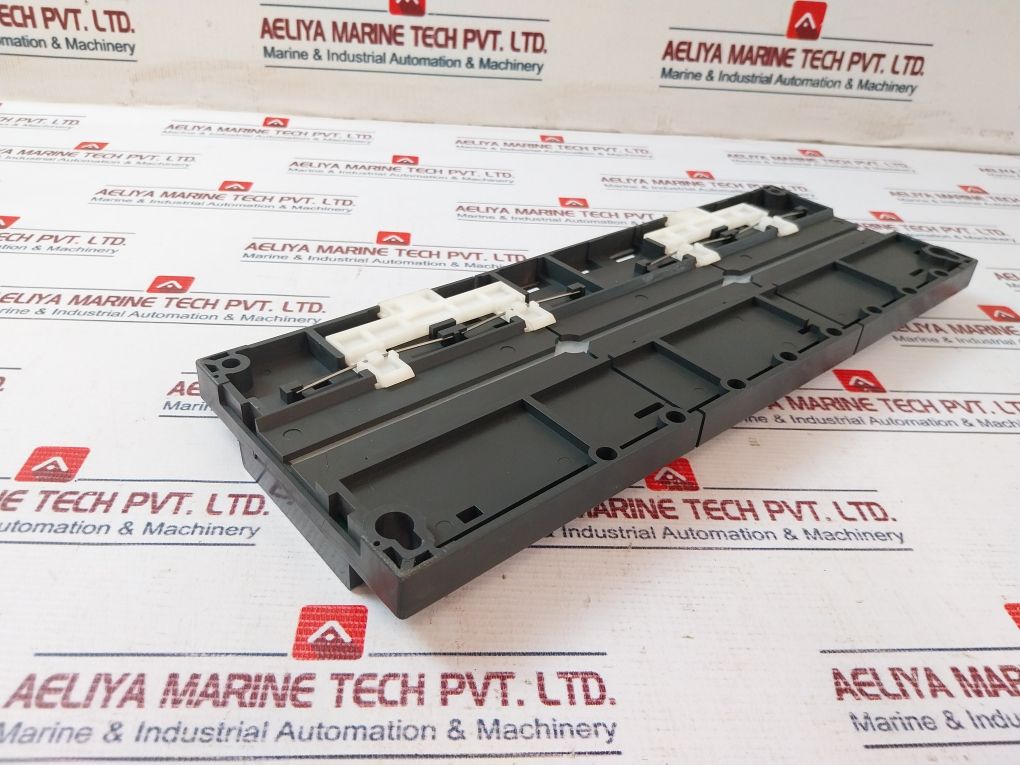 Mitsubishi Electric A1S58B-s1 Base Unit Bd992D011H10