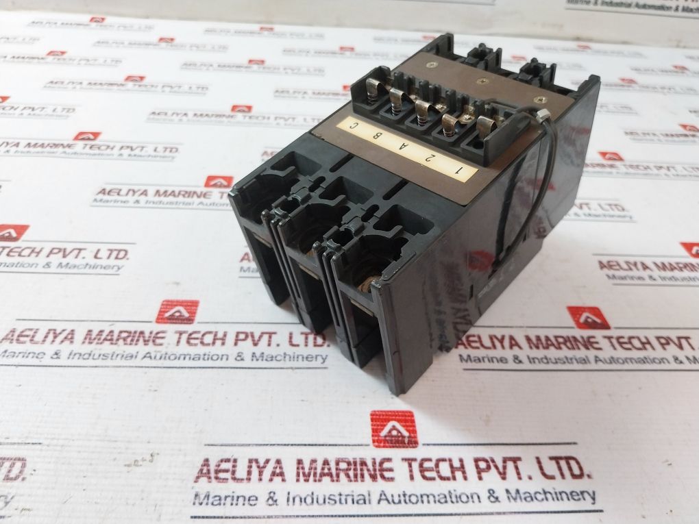 Mitsubishi Electric Nf100-sh No-fuse Breaker 20Amp 3Pole 660V 