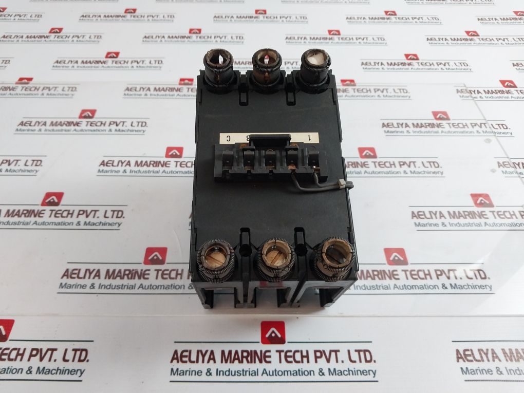 Mitsubishi Electric Nf225-sh 3 Pole No-fuse Circuit Breaker Ac 660V 200A 50/60H