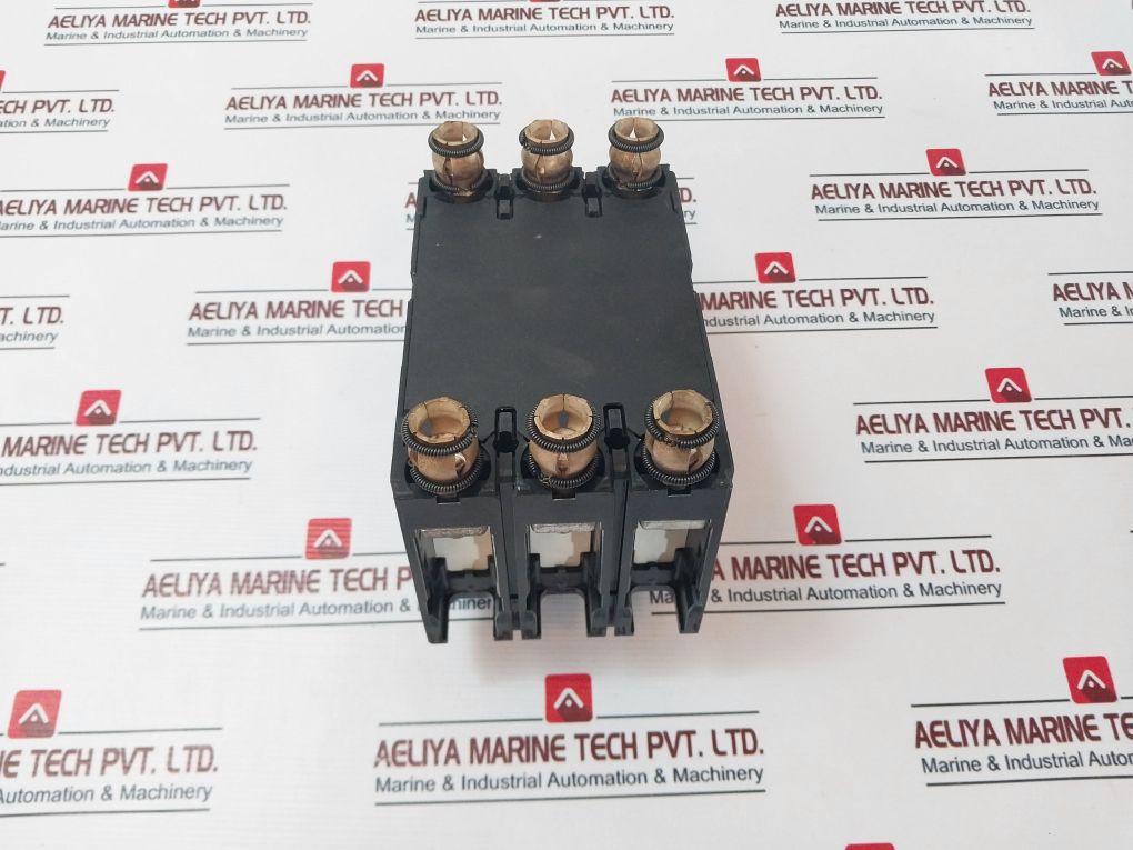 Mitsubishi Electric Nf225-sh No-fuse Breaker 200 Amp Ac 660V