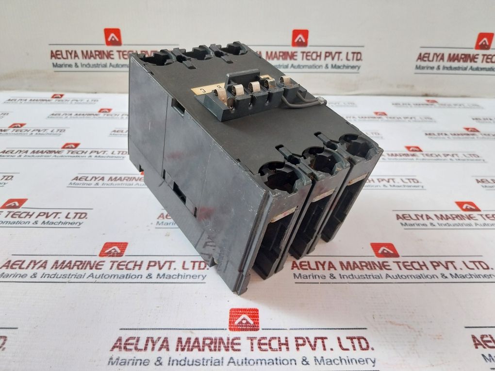 Mitsubishi Electric Nf225-sh No-fuse Breaker 200Amp 3Pole 660V
