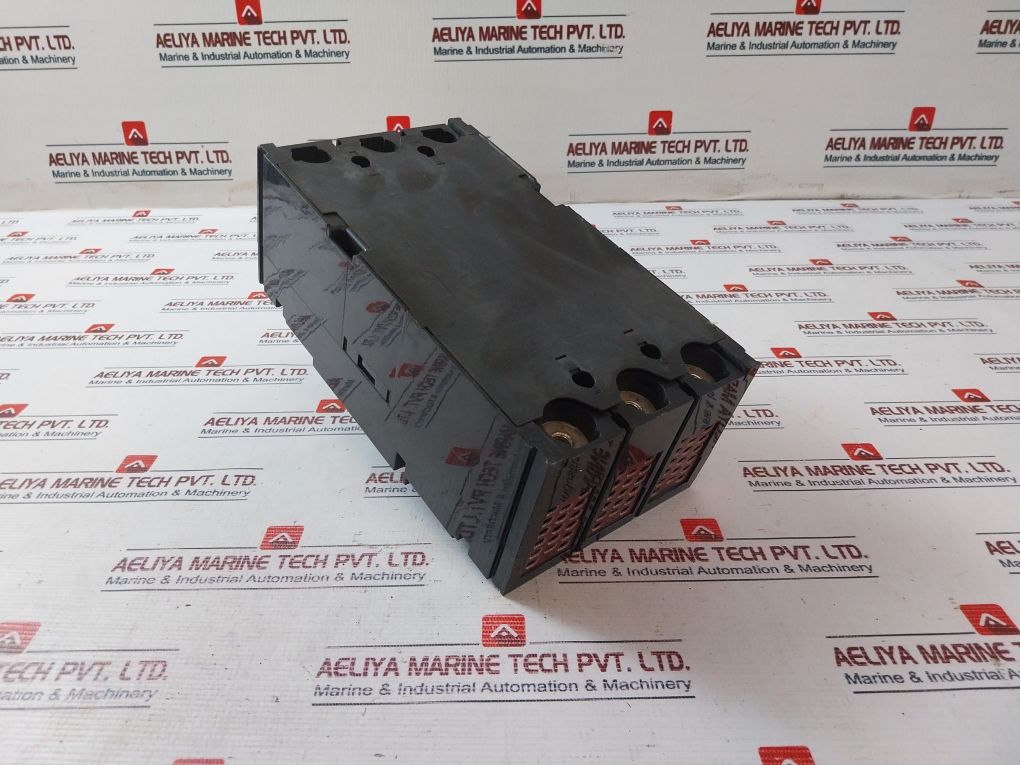 Mitsubishi Electric Nf400-se No-fuse Circuit Breaker 200A Ln208N264M54