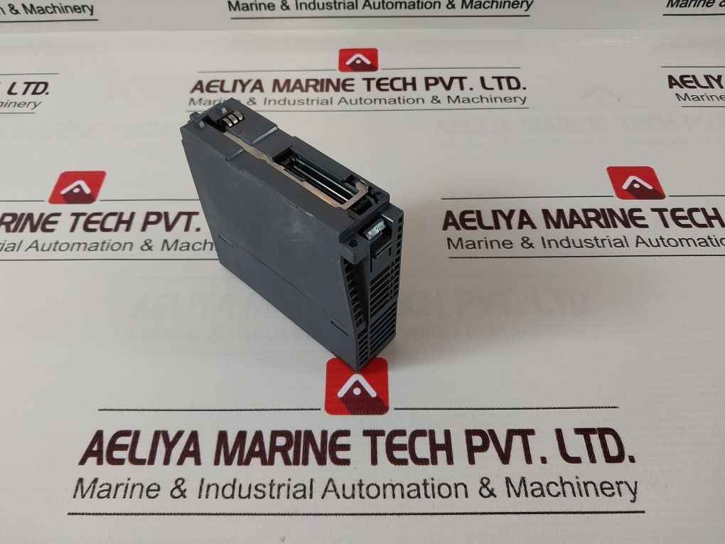 Mitsubishi Electric Qy42P Output Unit 12/24Vdc 0.1A