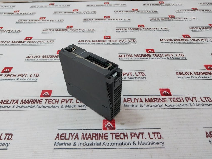 Mitsubishi Electric Qy42P Digital Output Unit 12/24Vdc 0.1A