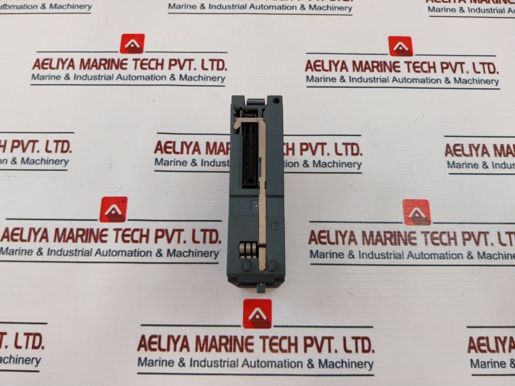 Mitsubishi Electric Qy81P Melsec-q Output Unit 12/24Vdc