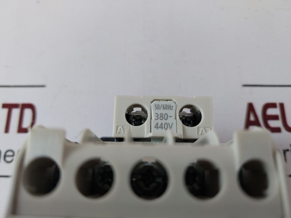 Mitsubishi Electric Sr-t5 Contactor Relay 5No 153R1 380-440V