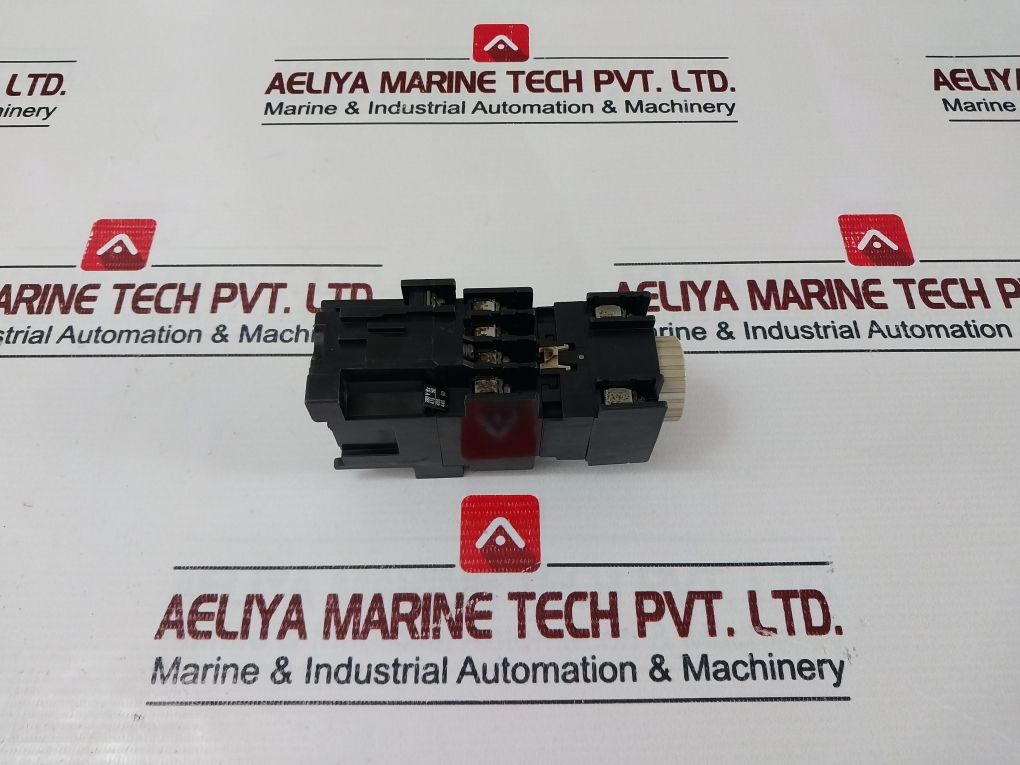 Mitsubishi Electric Ua-tr4An Pneumatic Time Delay 220V 0.15A