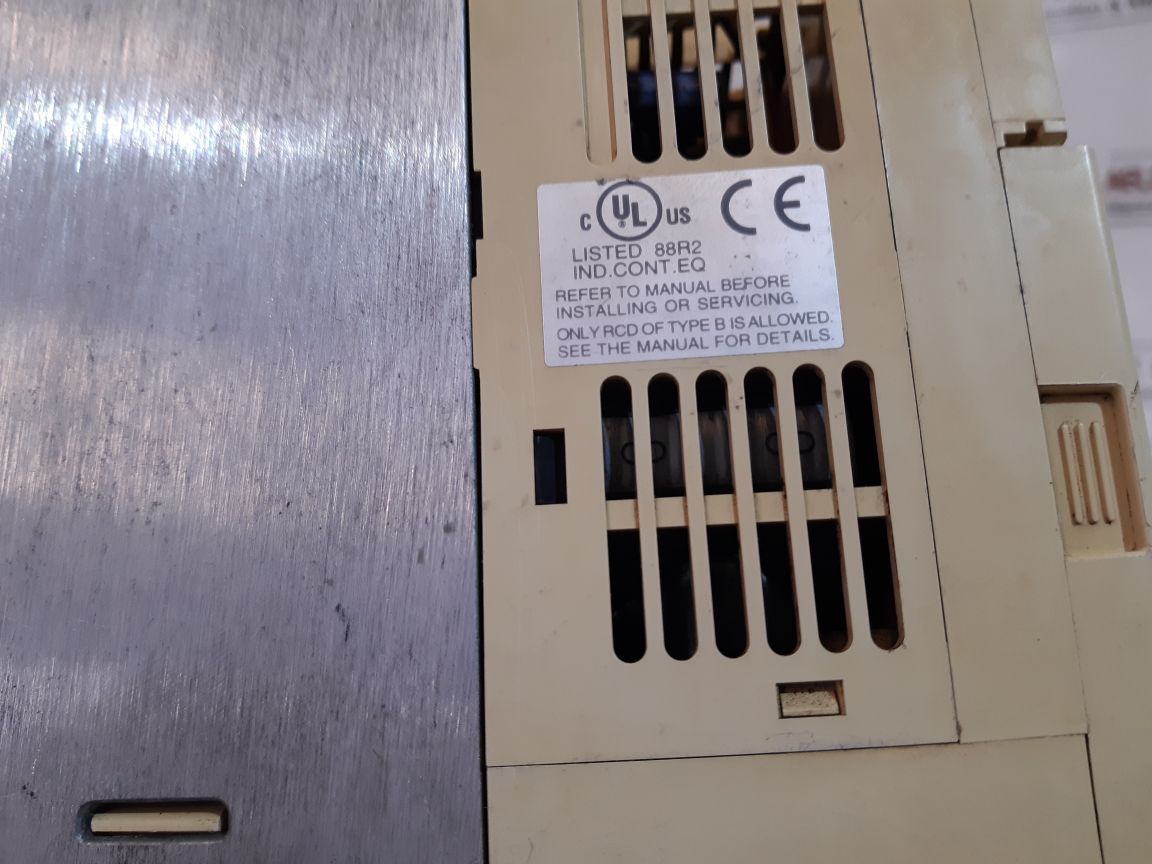 Mitsubishi Fr-e520-0.75K Inverter 0.75Kw