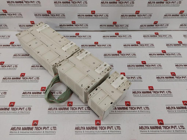 Mitsubishi Fx-80Mr-ds Programmable Controller W/Fx-16Ex-es/Ul,Fx-32Er-es/Ul Set