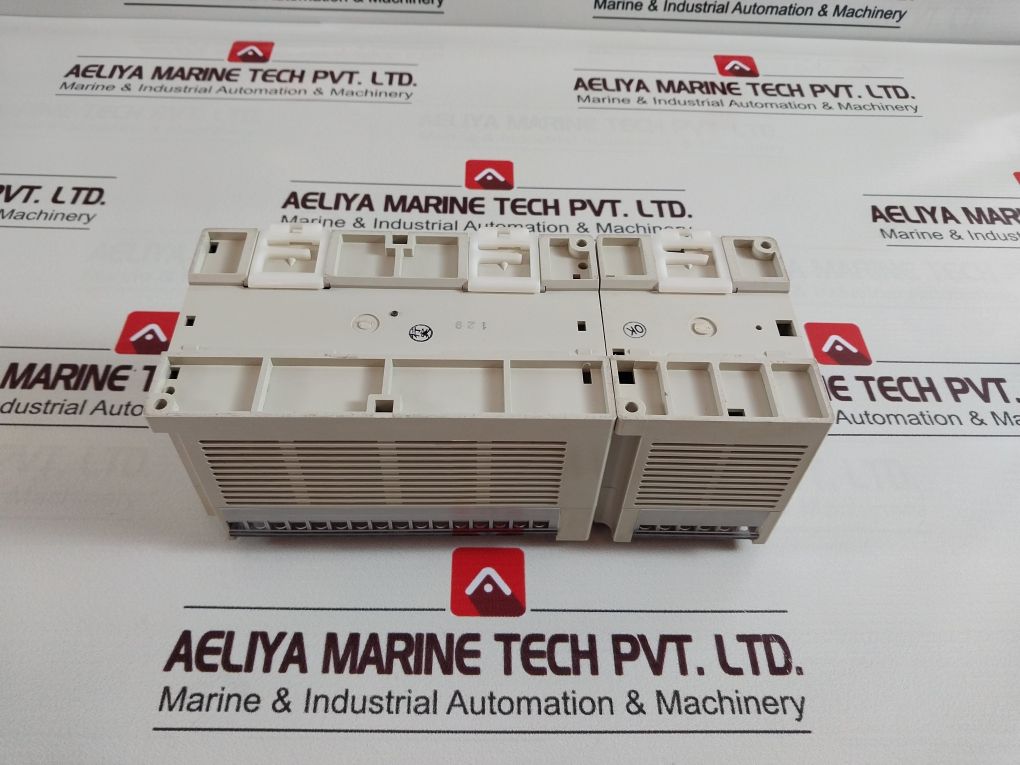 Mitsubishi Fx0N-40Mr-ds Programmable Controller With Fxon-16Eyr-es