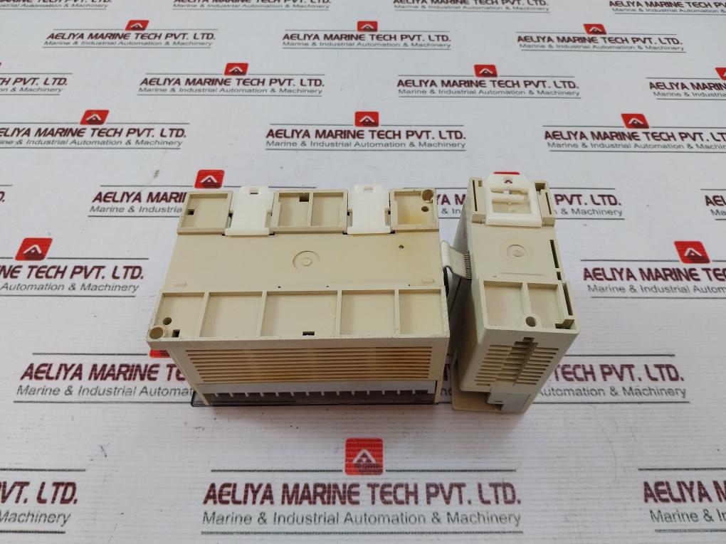 Mitsubishi Fx1N-40Mr-es/Ul Programmable Controller Fx2N-16Eyr-es/Ul