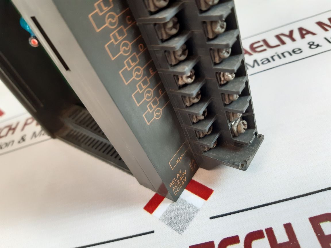Mitsubishi Melsec Ay11A Relay Output Module

