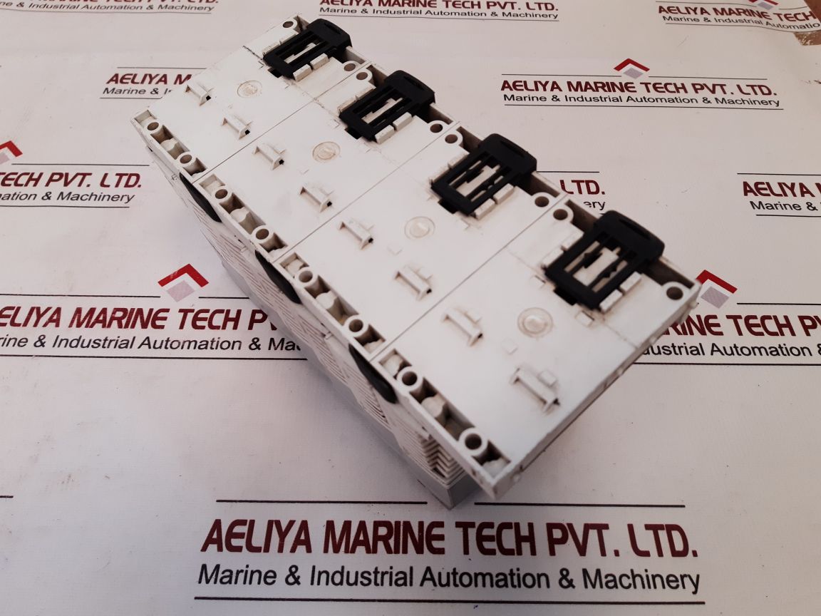 Mitsubishi Nexgenie 2000 Plus Programmable Controller 