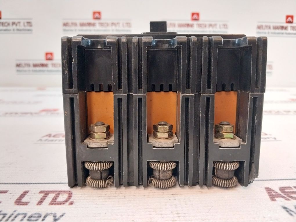 Mitsubishi Nf100-s No-fuse Breaker 600V