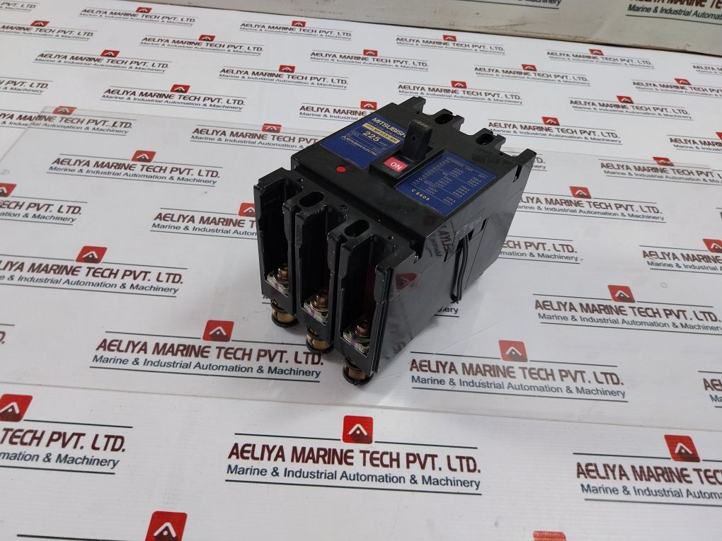 Mitsubishi Nf225-sh No-fuse Breaker 225A 660V Ac 3-pole